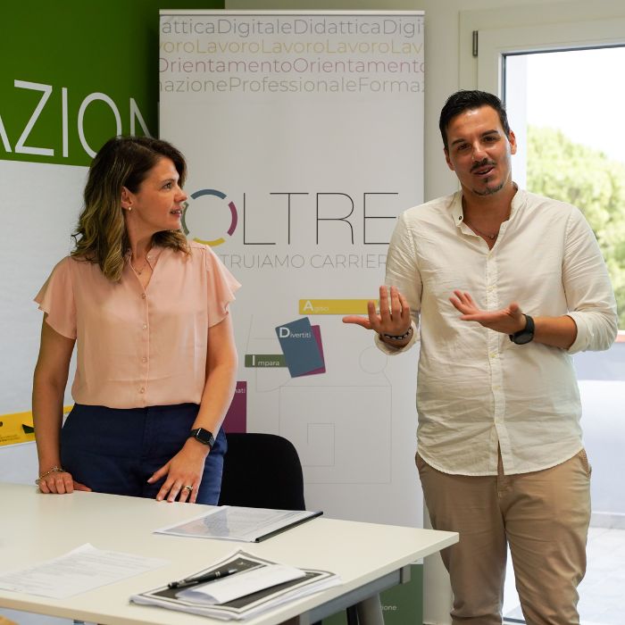 Foto di Lara D'Orazio e Francesco Ciancaglini, docenti del corso "Practitioner" di Orienta Express